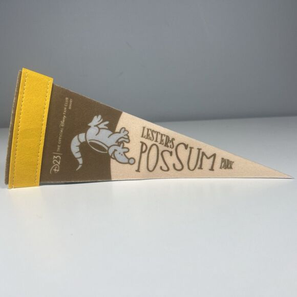 Goofy Movie D23 On the Road 30th Anniversary Lester’s Possum Park Banner Pendant - Picture 1 of 5